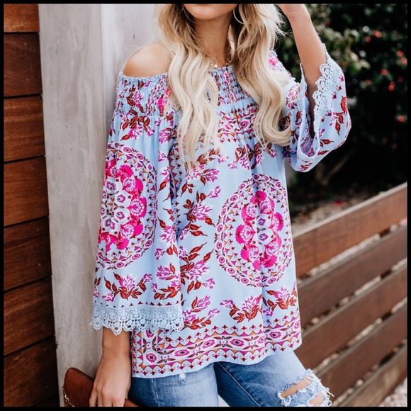 Summer Florals Top - Picture 7 of 8